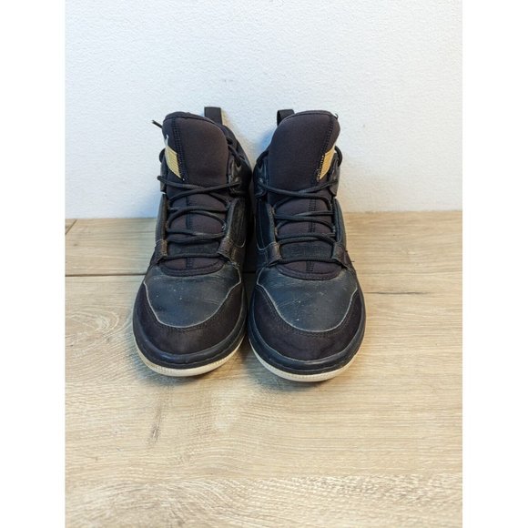 Jordan Fadeaway Black/White/Gold Boy's Basketball Sneakers Size 7  AO1331-017 - Picture 2 of 9